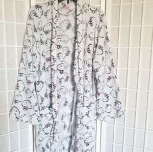 $18 Size XL Hello Kitty Robe